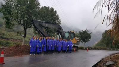 鑫基石建设集团承建的中国铁建第十八工程局张吉怀高铁项目三工区开工！